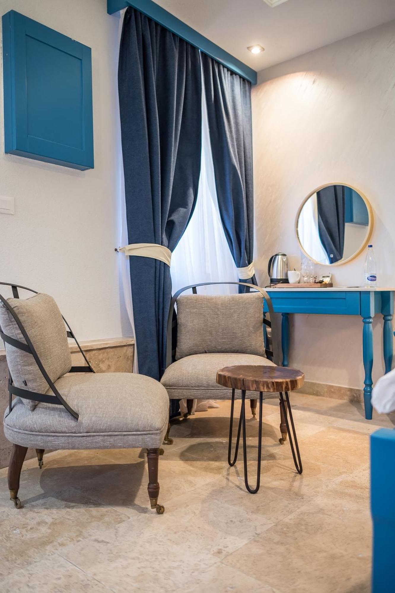Conte & Restaurant 4* פראסט